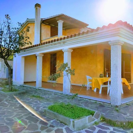 Sardinia Baya Sant'Anna Apartment Будони Екстериор снимка